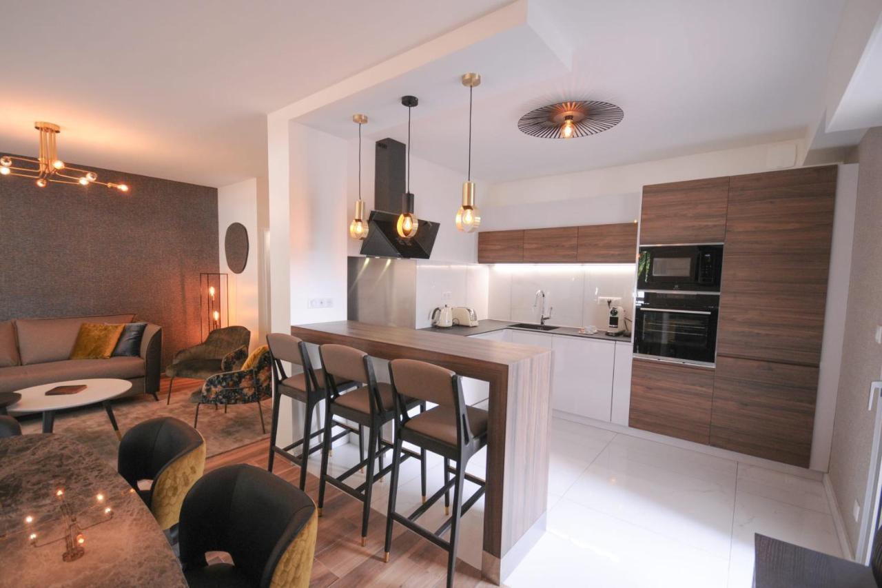 Le Matignon - Design Apartment Facing Lake Annecy Bagian luar foto