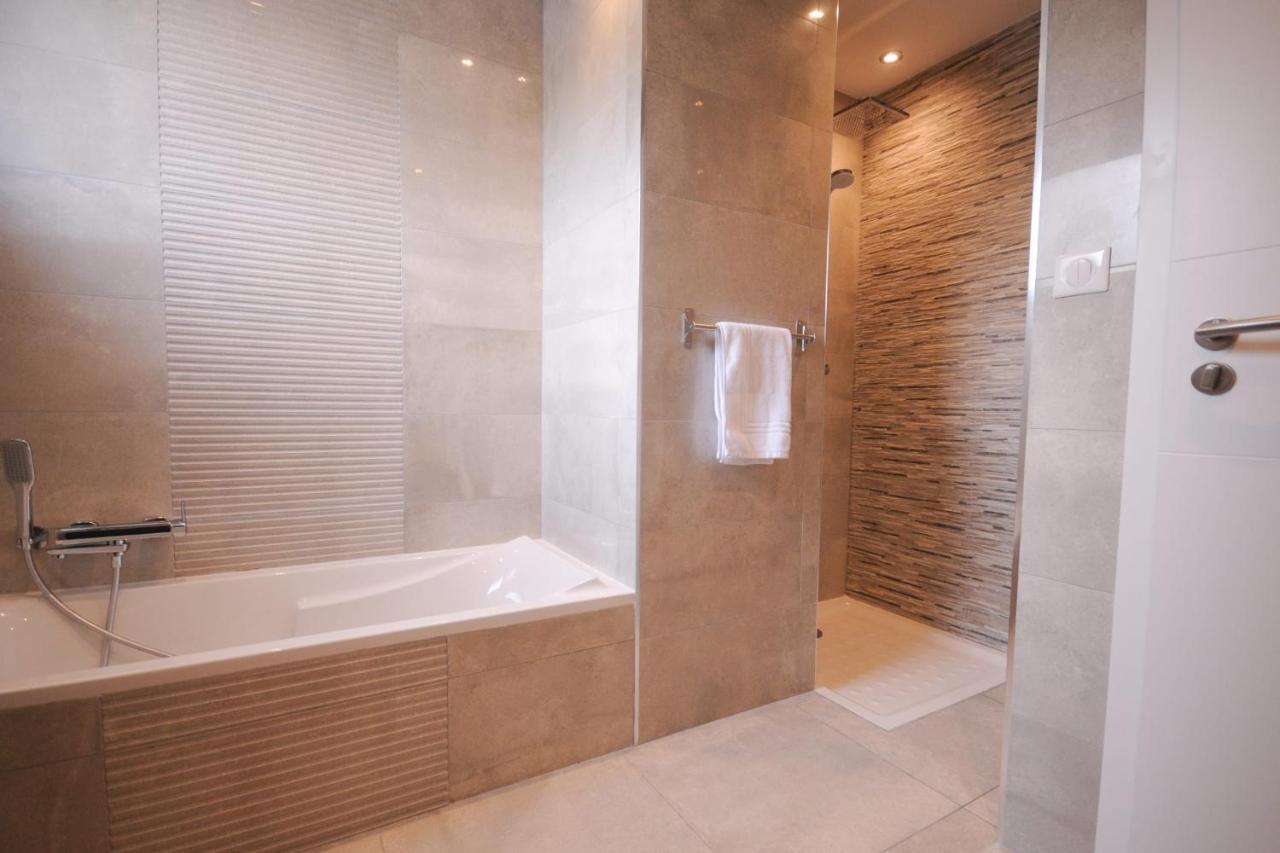 Le Matignon - Design Apartment Facing Lake Annecy Bagian luar foto