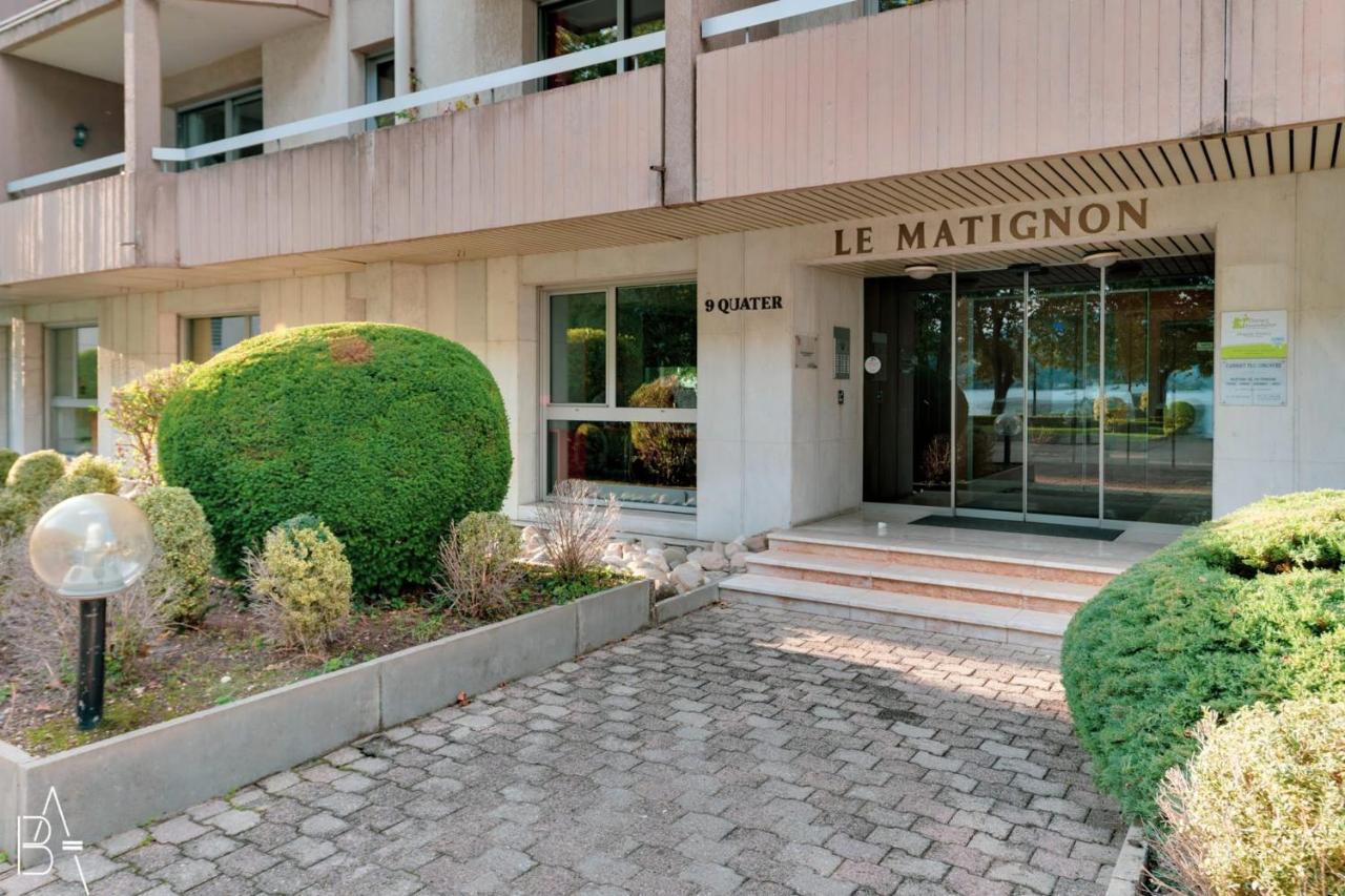 Le Matignon - Design Apartment Facing Lake Annecy Bagian luar foto
