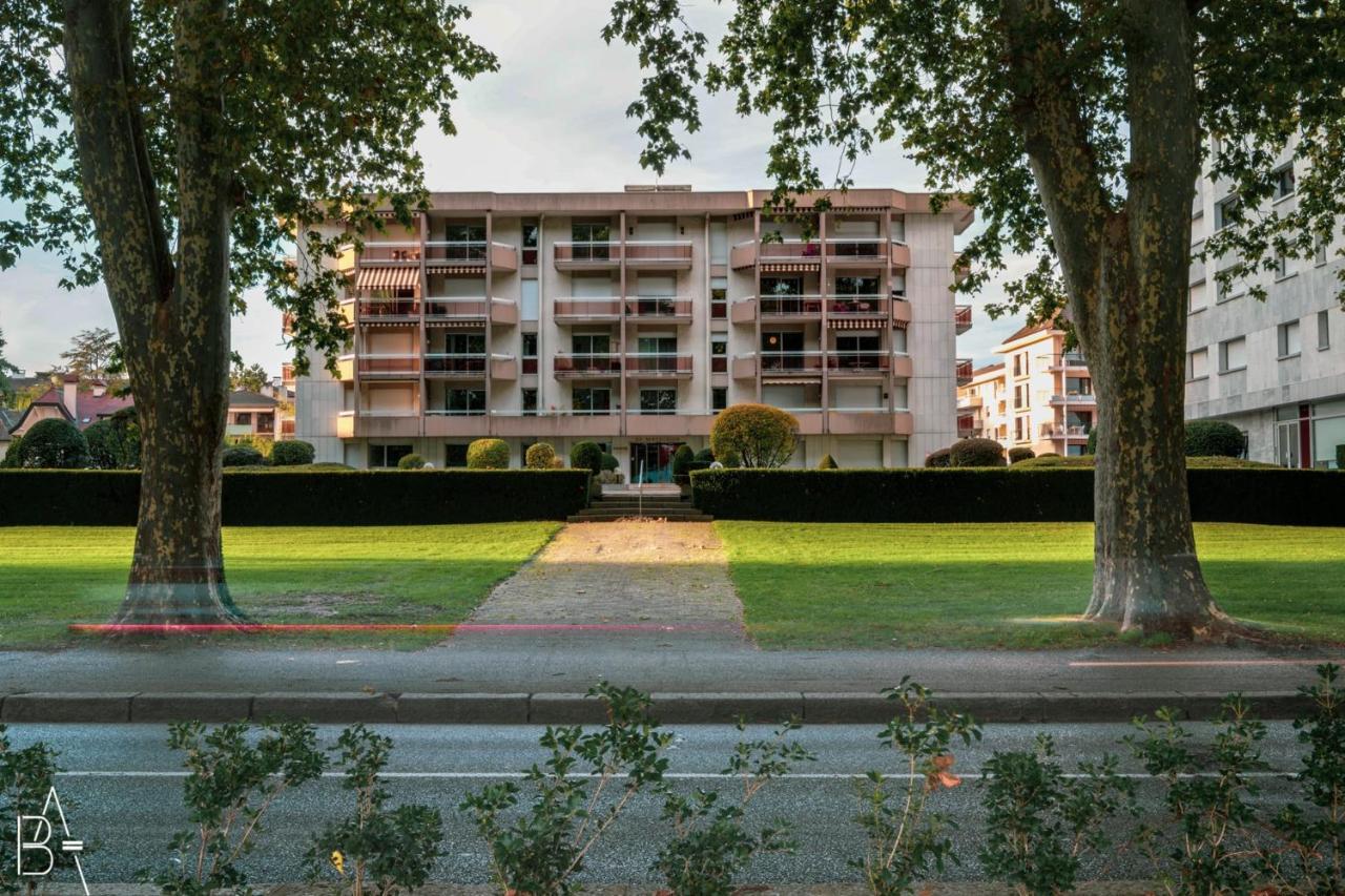 Le Matignon - Design Apartment Facing Lake Annecy Bagian luar foto