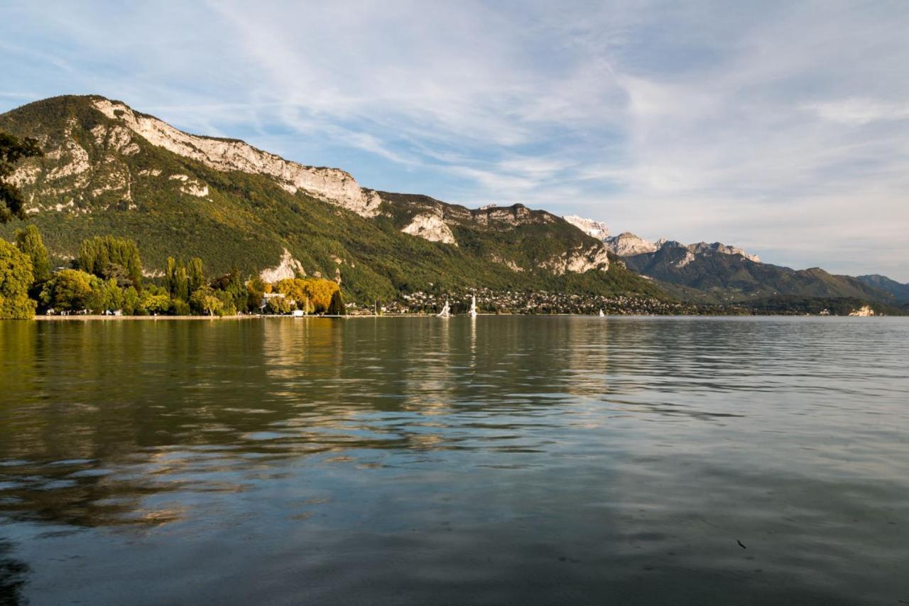 Le Matignon - Design Apartment Facing Lake Annecy Bagian luar foto